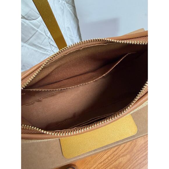 NWOT Coach Straw Woven Shoulder Bag Tan Leather Trim Gold Hardware – Style C2550 - Picture 8 of 13